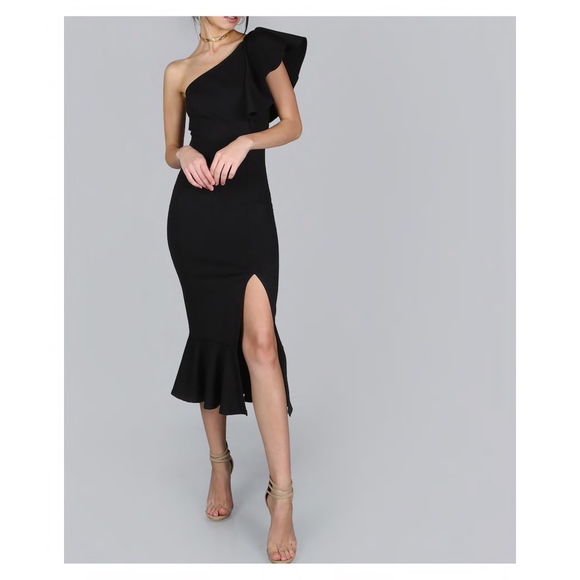 MBM Unlimited Dresses & Skirts - Black One Shoulder Ruffle Bodycon Midi Dress